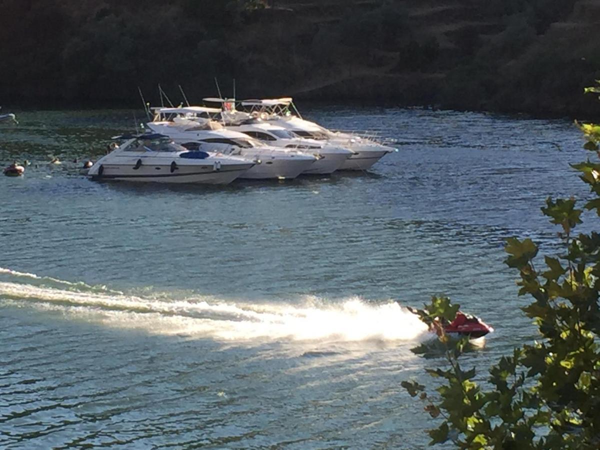 Ferradosa Guesthouse Vale de Figueira Dış mekan fotoğraf